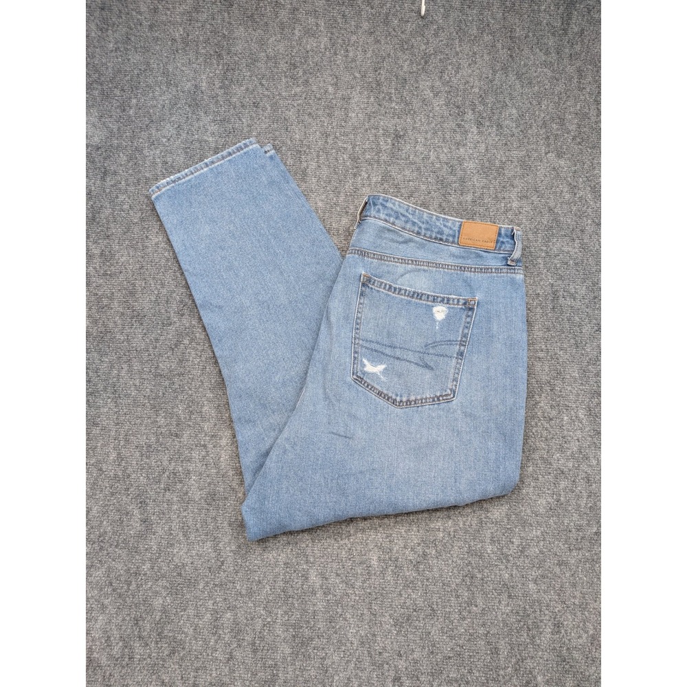 American Eagle Mom Jeans US 20 Regular Ripped Distressed Denim Light Wash